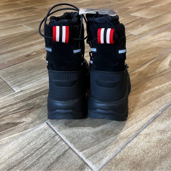 Hunter NWOB Women's Wanderer Short Faux Fur Cold Weather Winter Boots SIZE 5 - Picture 11 of 16